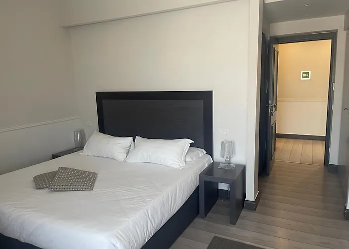 Bed and Breakfast Nazionale 51 Group Roma